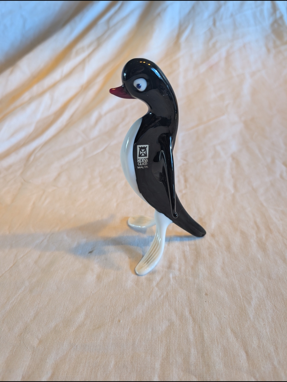 2/60$Vintage Black and White Glass Penguin Figurine with Red Beak ( Mdina glass)
